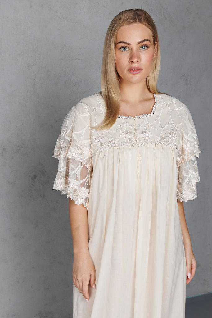 Cotton Jalabiya Short Sleeves with Lace & Buttons - Beige - silk touch